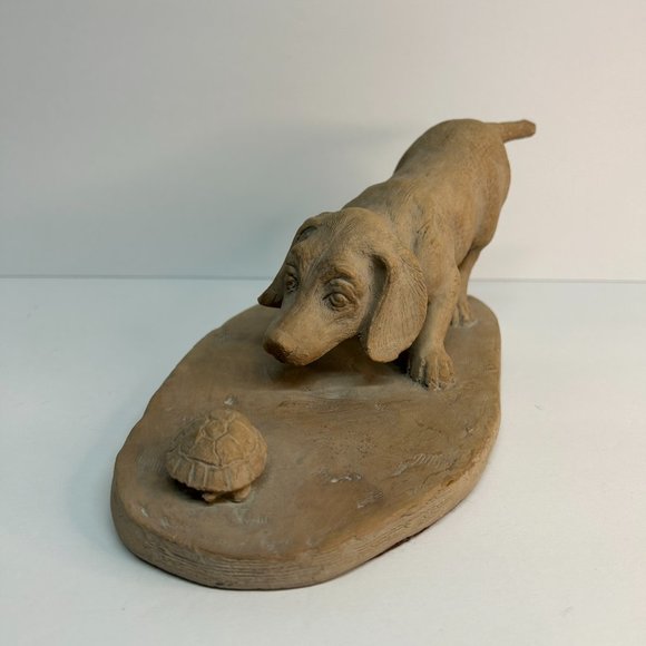 Austin Prod Beagle Dog and Turtle Sculpture 1980 "Curious" By Patrice Hannon - Picture 2 of 13